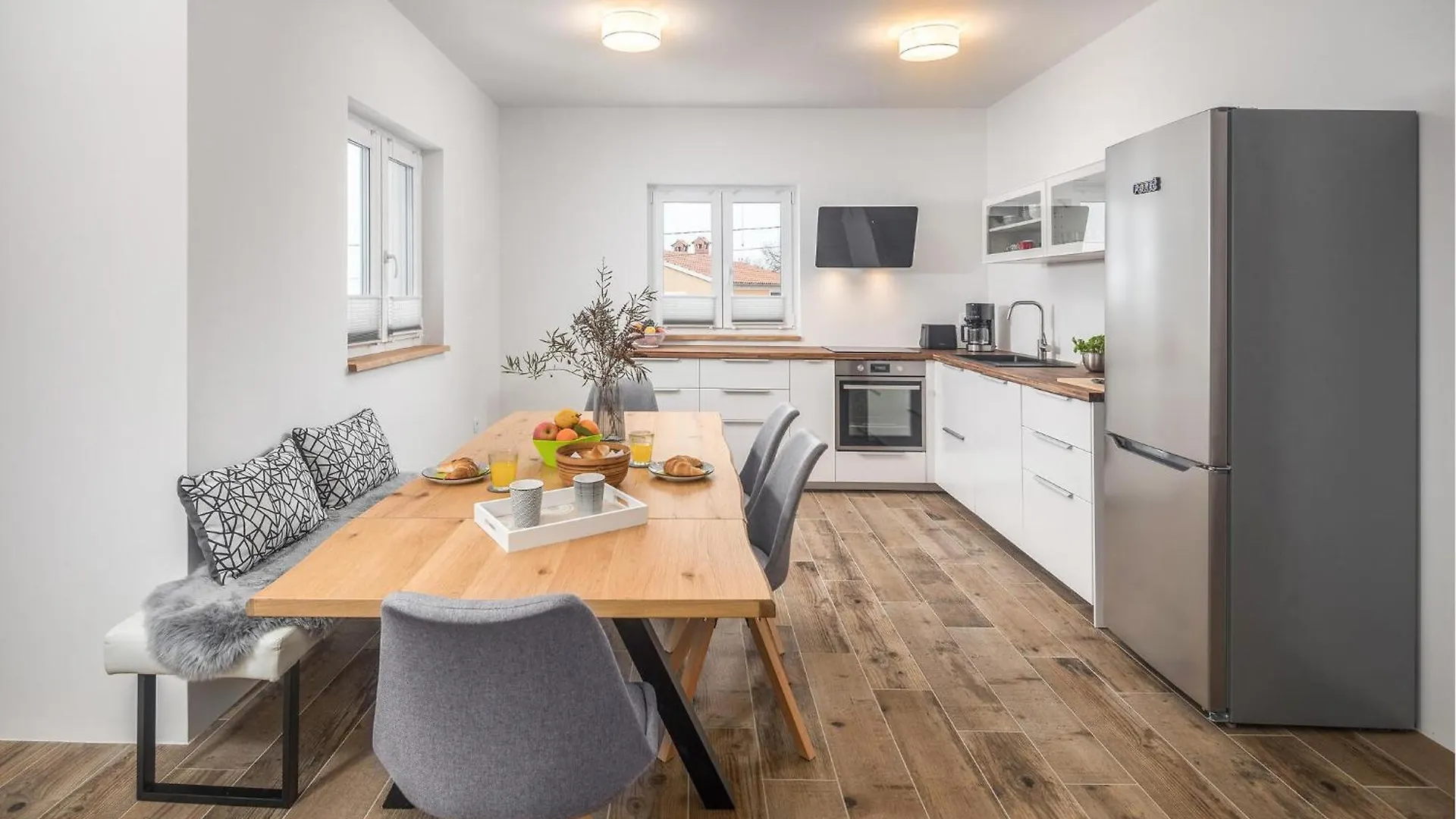 Gorgeous Home In Rojci With Kitchen Kastelir 0*,