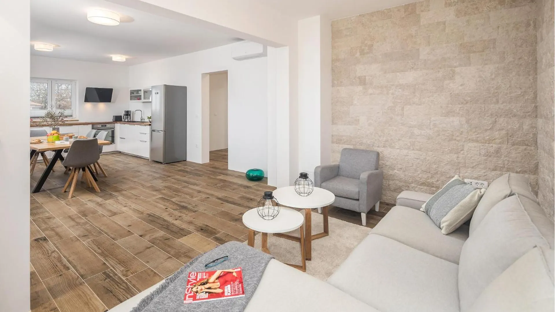 Gorgeous Home In Rojci With Kitchen Kastelir